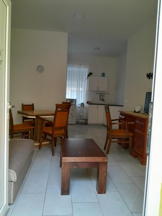 Apartmani Studio Apartmani Senjska Maslina Сень Екстер'єр фото